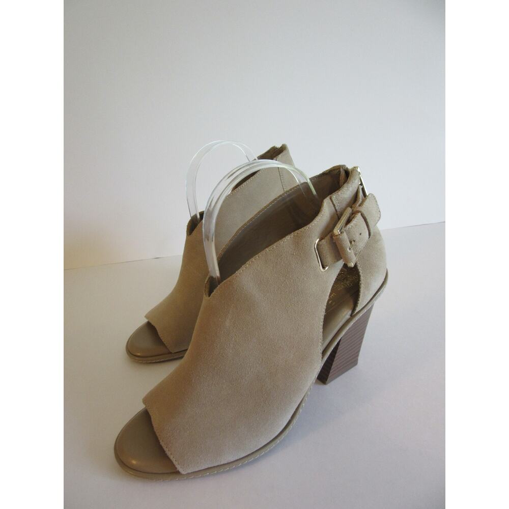 VINCE CAMUTO Fareena Tan Suede Cut Out Buckle Peep Toe Back Zip Block Heel Boot